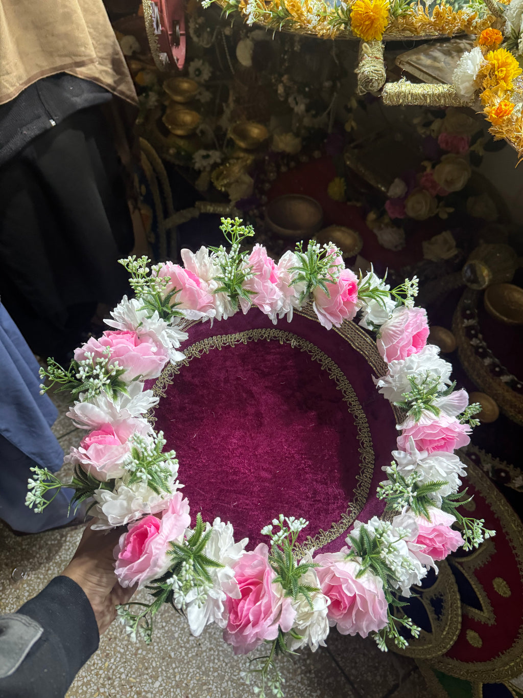 Handcrafted Floral Velvet Wedding Tray | Pink & White Decorative Engagement & Mehndi Thaal